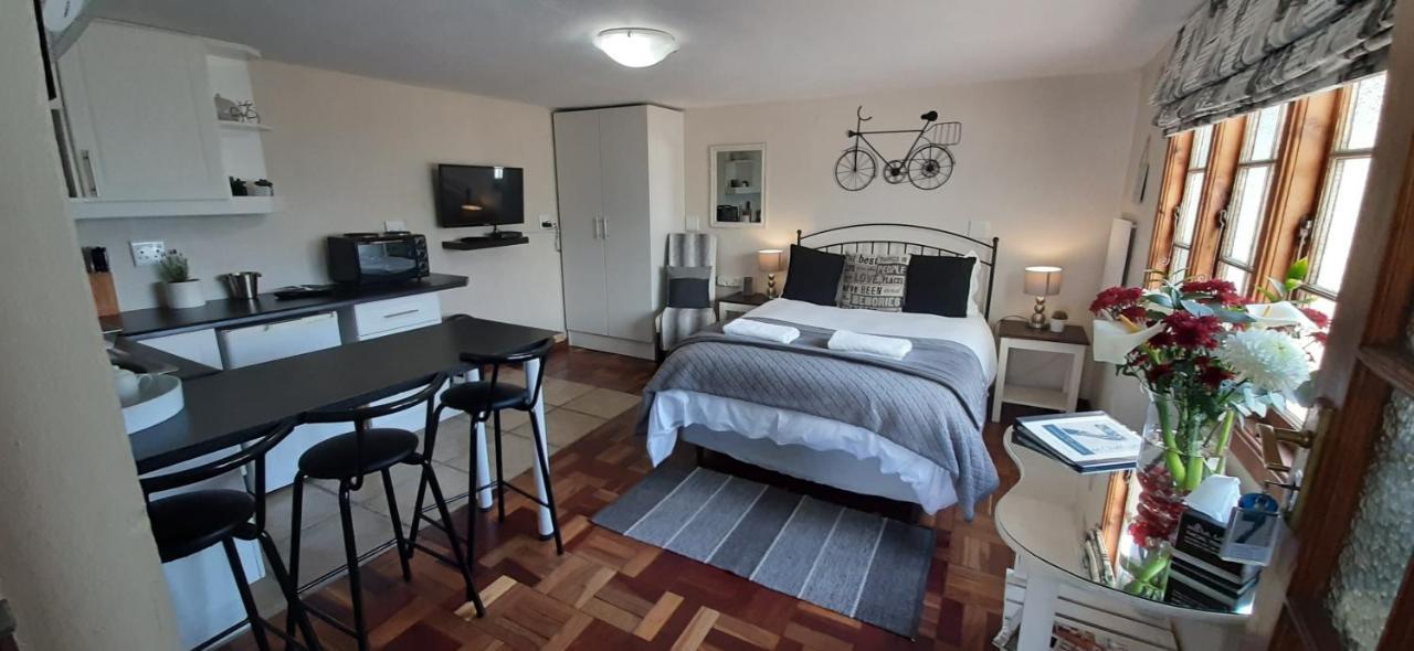 Apartment 7 On Oakleigh Pietermaritzburg Exteriör bild